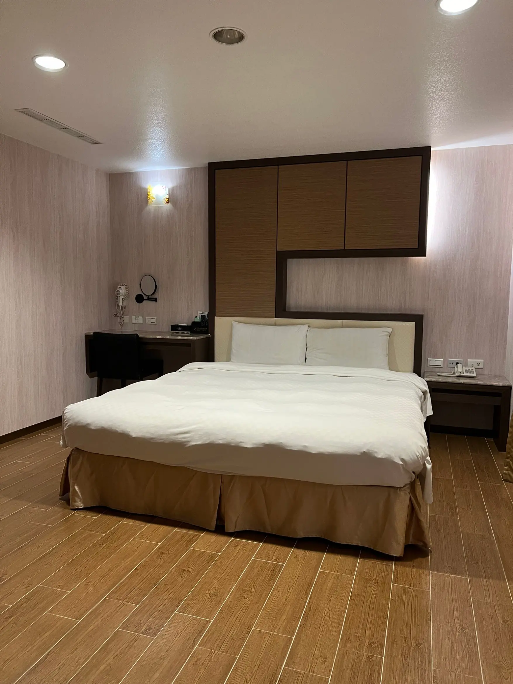 (B/E) 豪華房-附浴缸